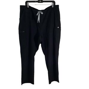 Figs Yola Skinny Scrub Pants in Black